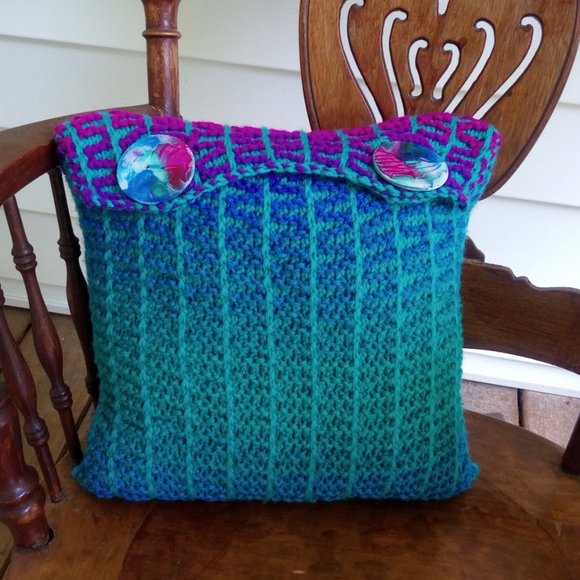 Hand Crafted Knit Throw Pillow Cerulean Blue Magenta Turquoise Green Painte… - Picture 6 of 6